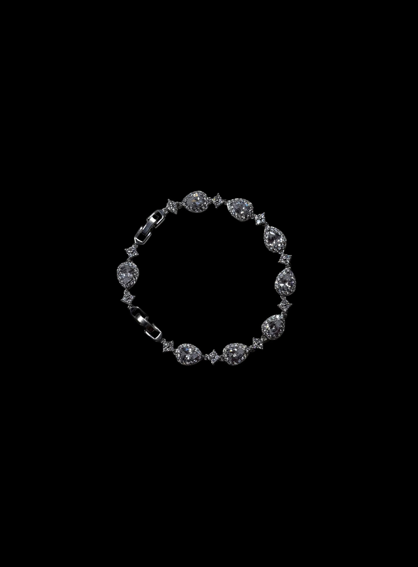 Tear Star Drop Bracelet